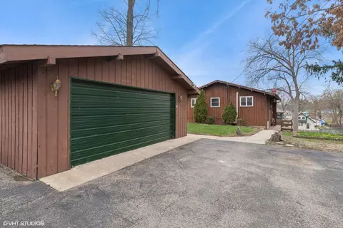 506 Castle Rd, Mchenry, IL 60050 photo 19