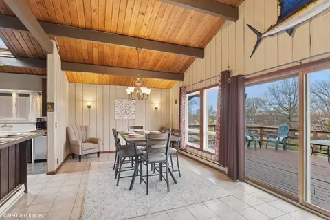 506 Castle Rd, Mchenry, IL 60050 photo 5