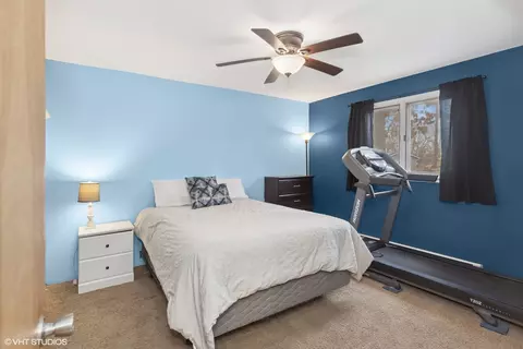 506 Castle Rd, Mchenry, IL 60050 photo 9