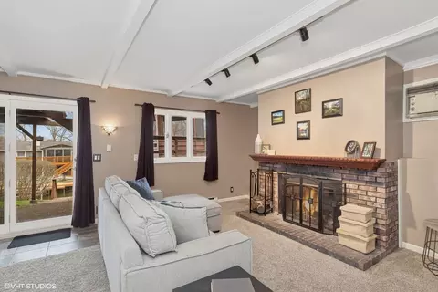 506 Castle Rd, Mchenry, IL 60050 photo 13