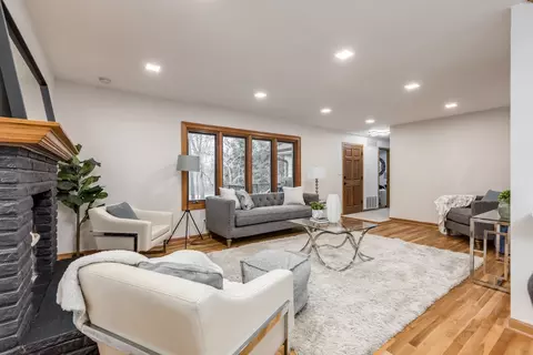 Other - 307 E Blodgett Ave, Lake Bluff, IL 60044 photo 2 of 8