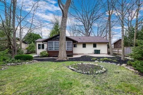 Exterior - 307 E Blodgett Ave, Lake Bluff, IL 60044 photo 9 of 9