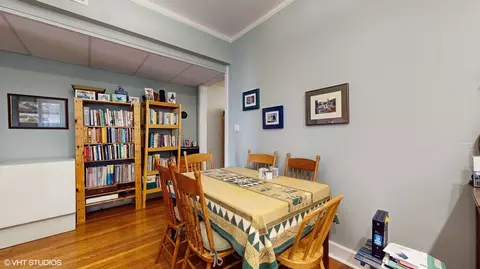 Dining - 5442 S Cornell Ave #1, Chicago, IL 60615 photo 2 of 3