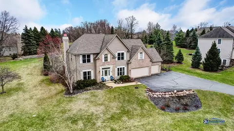 View/Area - 916 Silver Glen Rd, Mchenry, IL 60050 photo 4 of 10