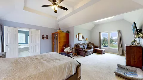 Bedroom - 916 Silver Glen Rd, Mchenry, IL 60050 photo 1 of 11