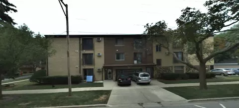 1405 Ashland Ave #2B, Des Plaines, IL 60016