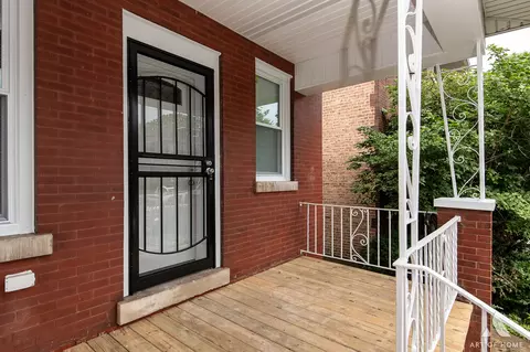 Exterior - 2610 E 74th Pl, Chicago, IL 60649 photo 3 of 6