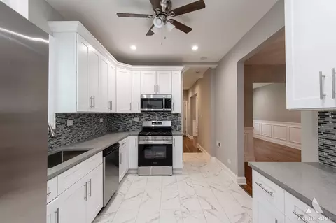 Kitchen - 2610 E 74th Pl, Chicago, IL 60649 photo 1 of 3