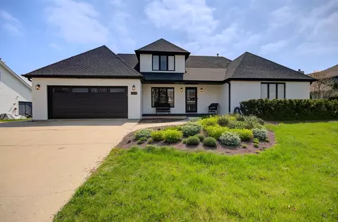 26135 W Leslie Dr, Channahon, IL 60410