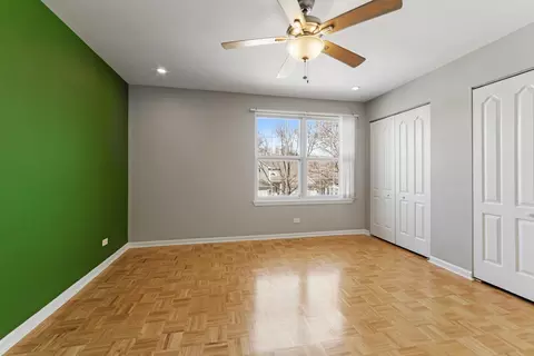 Bedroom - 4795 Amber Cir, Hoffman Estates, IL 60192 photo 3 of 5