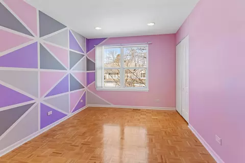 Bedroom - 4795 Amber Cir, Hoffman Estates, IL 60192 photo 5 of 5