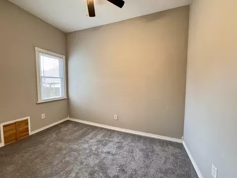 509 Squires Ave, Dixon, IL 61021 photo 7