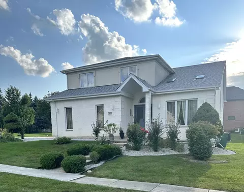 350 Kromray Rd, Lemont, IL 60439