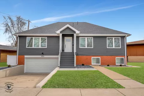 5550 Ann Marie Ln, Oak Forest, IL 60452