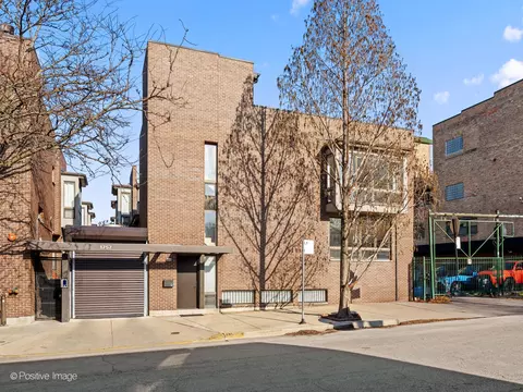 1757 N Paulina St #R, Chicago, IL 60622