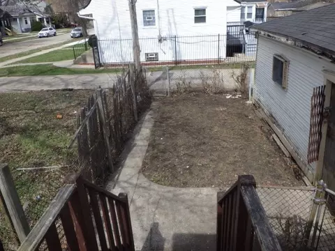 Exterior - 620 W 111th St, Chicago, IL 60628 photo 3 of 3