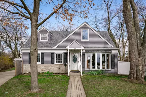 3091 South Ln, Des Plaines, IL 60018