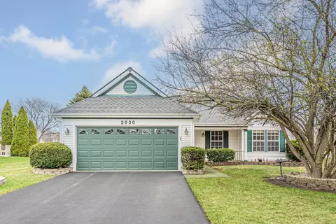 2030 Green Bridge Ln, Hanover Park, IL 60133