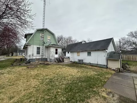 411 W Park St, Morrison, IL 61270 photo 5