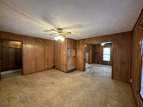 411 W Park St, Morrison, IL 61270 photo 6