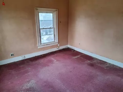 Bedroom - 304 S Eastern Ave, Joliet, IL 60433 photo 12 of 16