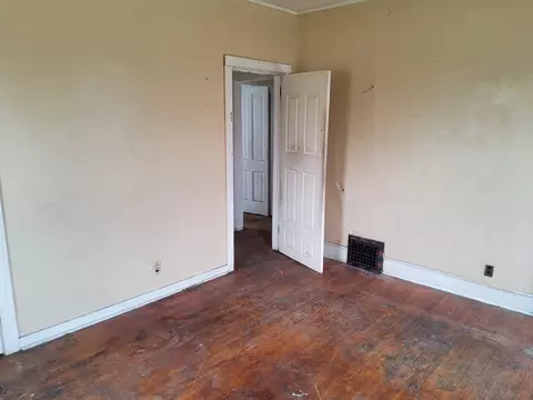 Bedroom - 304 S Eastern Ave, Joliet, IL 60433 photo 5 of 16