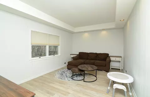 Living - 2 E Suffield Dr, Arlington Heights, IL 60004 photo 2 of 2