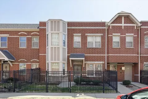 6710 S Keating Ave #102, Chicago, IL 60629