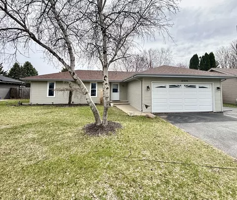 8419 Colchester Dr, Machesney Park, IL 61115