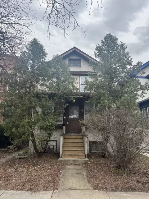 2155 W Touhy Ave, Chicago, IL 60645