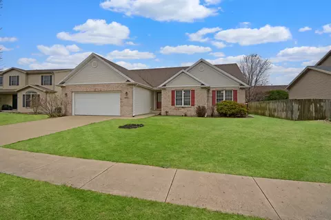 Exterior - 2884 Bear Claw St, Normal, IL 61761 photo 3 of 4