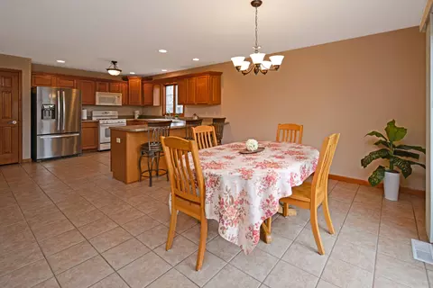 Dining - 2884 Bear Claw St, Normal, IL 61761 photo 1 of 5