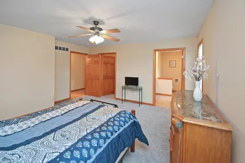 Bedroom - 2884 Bear Claw St, Normal, IL 61761 photo 5 of 8