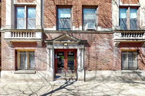 5110 S Woodlawn Ave #2H, Chicago, IL 60615