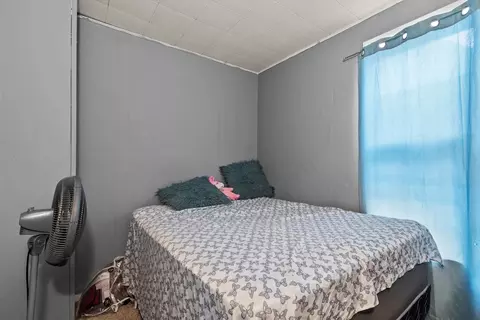 Bedroom - 970 Front St, Aurora, IL 60505 photo 5 of 5