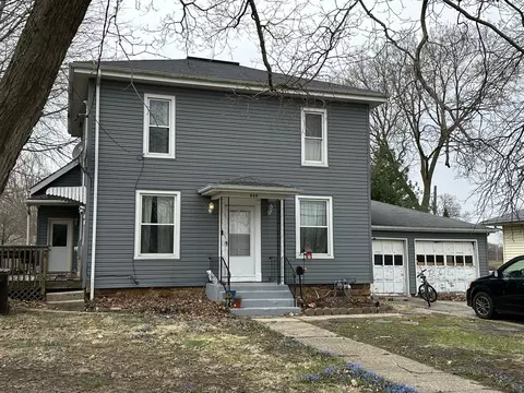 635 Genesee Ave, Morrison, IL 61270 photo 1