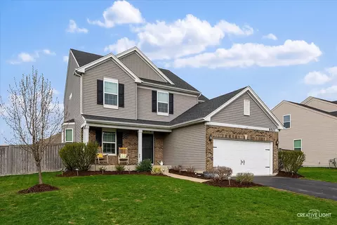 8503 Buckingham Rd, Joliet, IL 60431