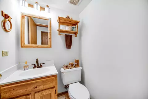 Bath - 5606 W Von Ave #A, Monee, IL 60449 photo 1 of 3