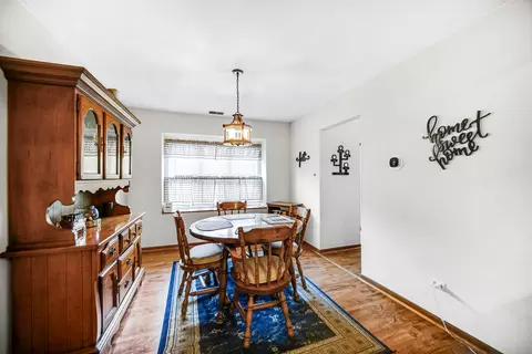 Dining - 5606 W Von Ave #A, Monee, IL 60449 photo 3 of 3
