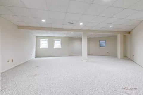 1780 Pebble Beach Dr, Hoffman Estates, IL 60169 photo 22