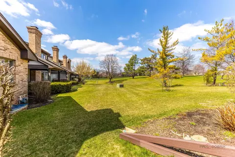 1780 Pebble Beach Dr, Hoffman Estates, IL 60169 photo 28