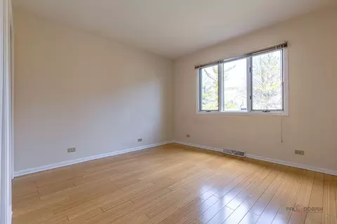 1780 Pebble Beach Dr, Hoffman Estates, IL 60169 photo 17