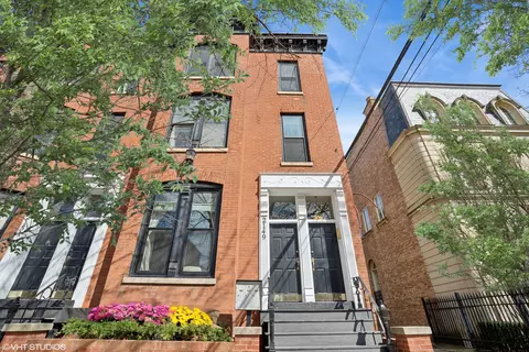 2149 N Seminary Ave #B, Chicago, IL 60614
