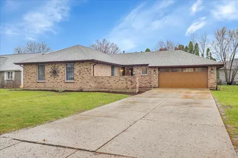 505 Fairlane Dr, Joliet, IL 60435