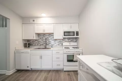 5200 Carriageway Dr #324, Rolling Meadows, IL 60008 photo 6