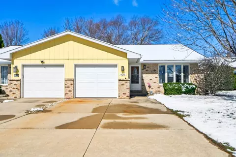 920 W Mckinley Rd, Ottawa, IL 61350