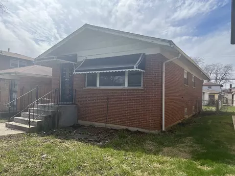 11628 S Aberdeen St, Chicago, IL 60643