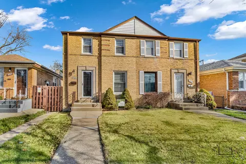9060 Grand Ave, Franklin Park, IL 60131