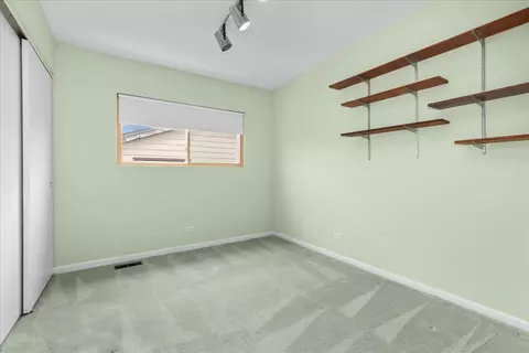 Bedroom - 8955 Lyons St, Des Plaines, IL 60016 photo 3 of 5