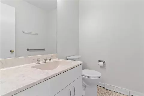 Bath - 8955 Lyons St, Des Plaines, IL 60016 photo 1 of 3
